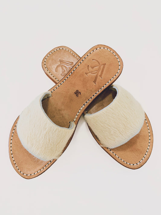 lightweight beige sandals with non slip rubber sole vvc shop sitia